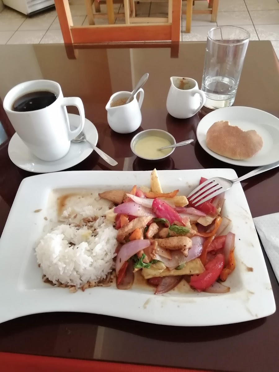 Hostal Turistico, Restaurant Misky Huarac-6